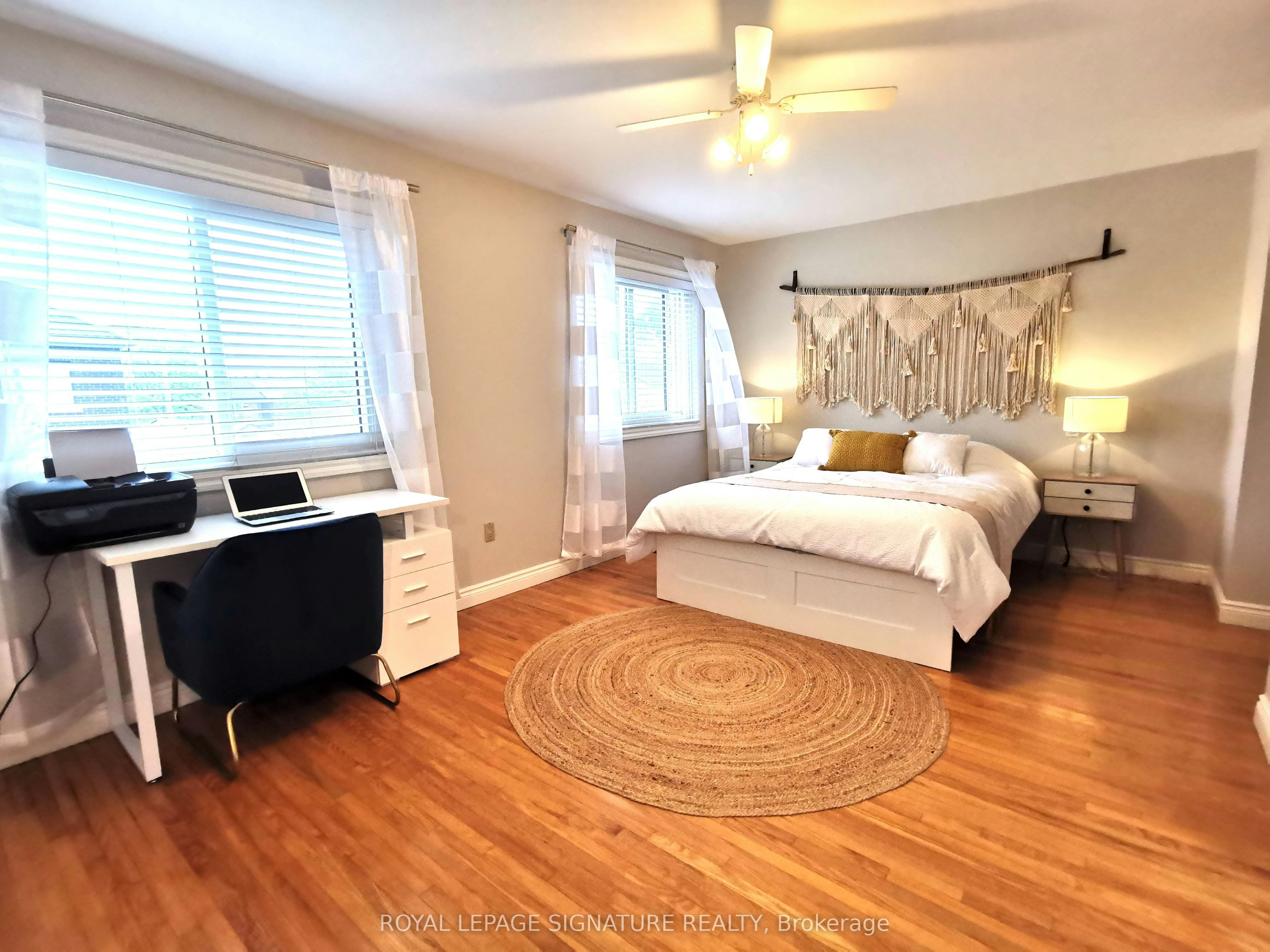 13 Mulberry Crescent, Toronto, ON, M6C 1N4 - 14
