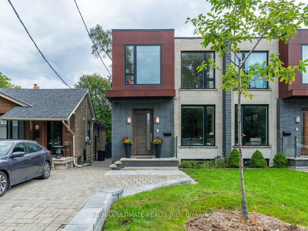 83 Rumsey Road, Toronto, ON, M4G 1P1