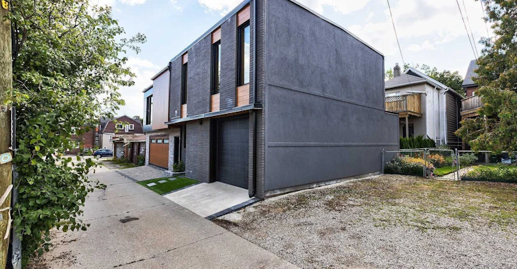 165R Wychwood Avenue, Toronto, ON, M6C 2T4 - 32