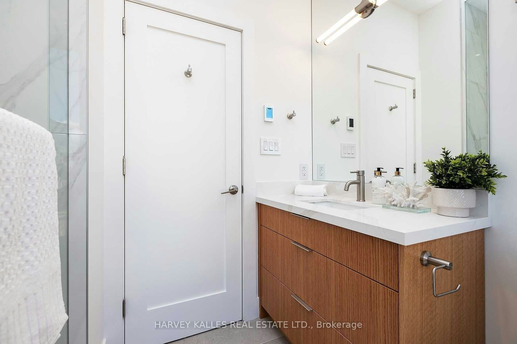 165R Wychwood Avenue, Toronto, ON, M6C 2T4 - 17