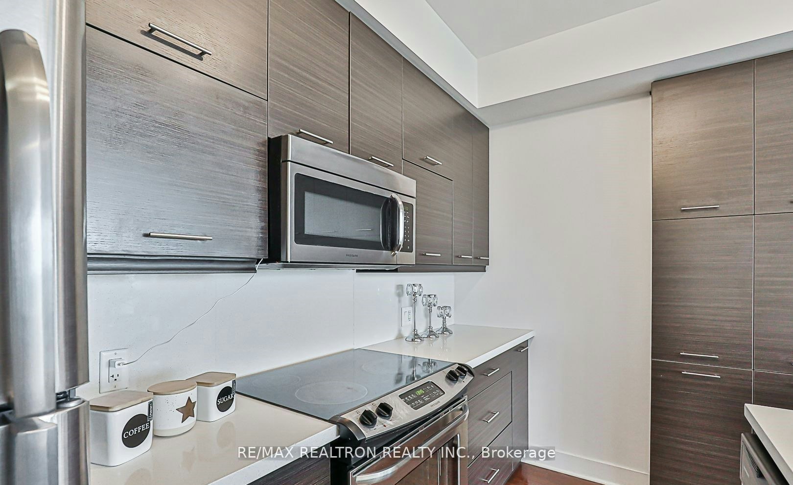 803-26 Norton Avenue, Toronto, ON, M2N 0H6 - 12