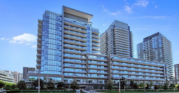 324-52 Forest Manor Road, Toronto, ON, M2J 0E2