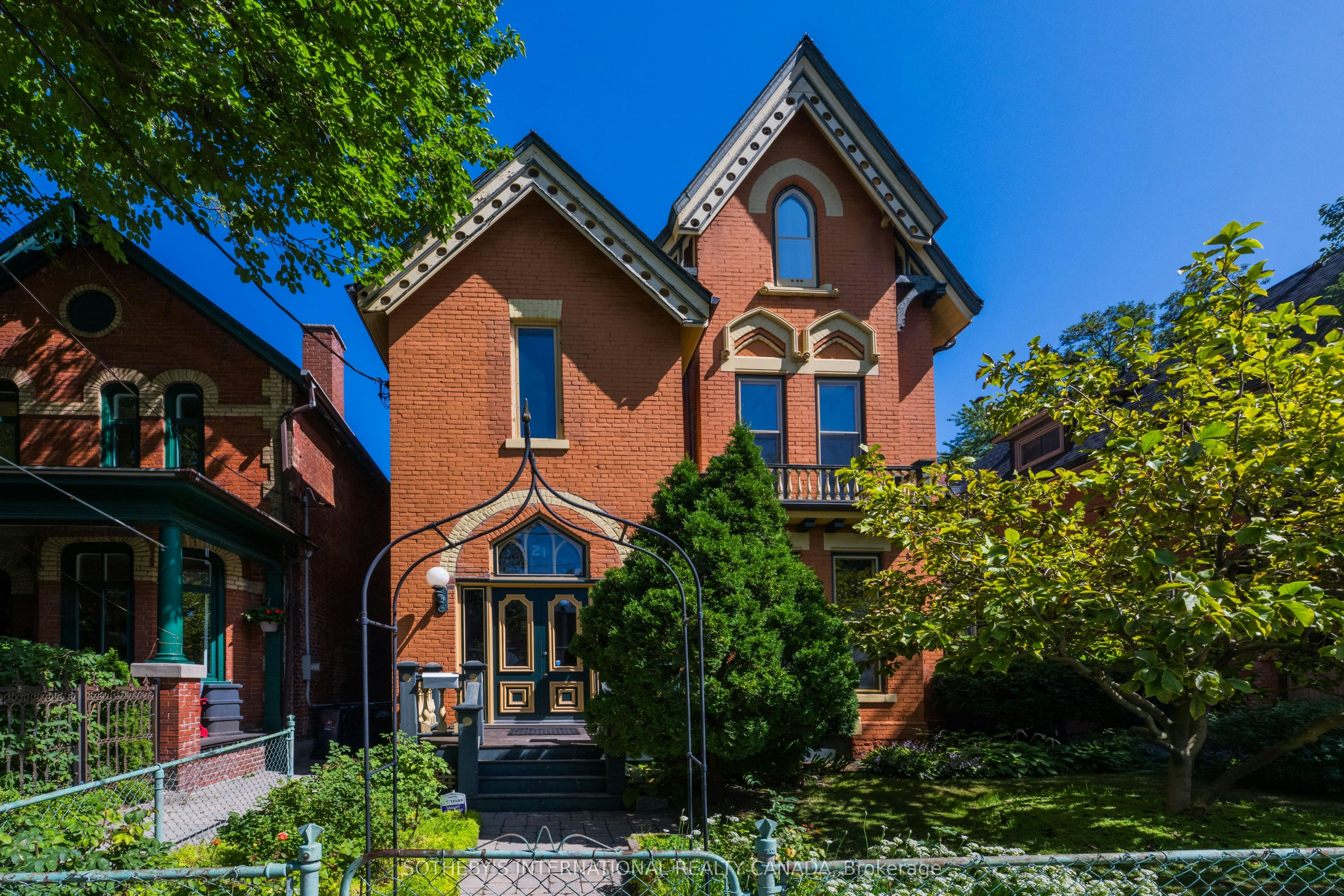 21 Rose Avenue, Toronto, ON, M4X 1N7