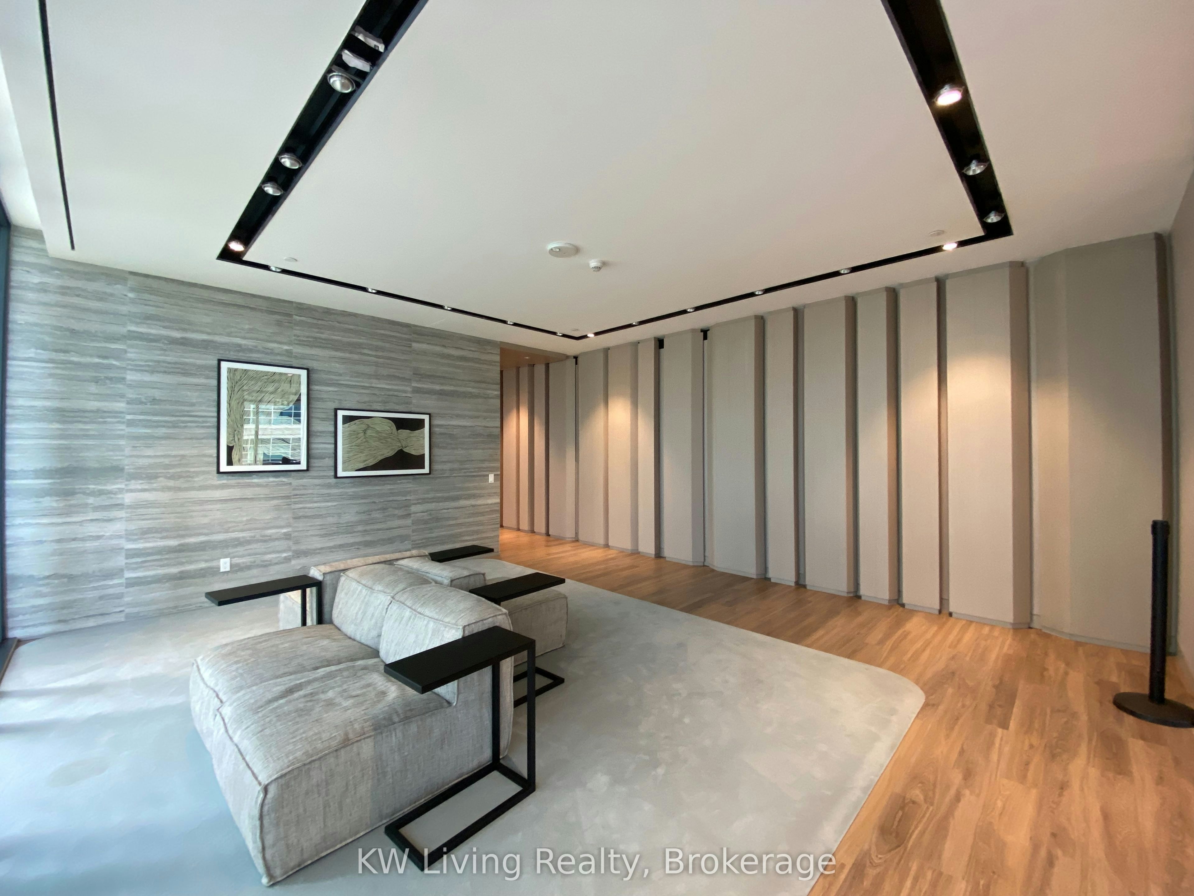 716-25 Richmond Street E, Toronto, ON, M5C 0A6 - 2