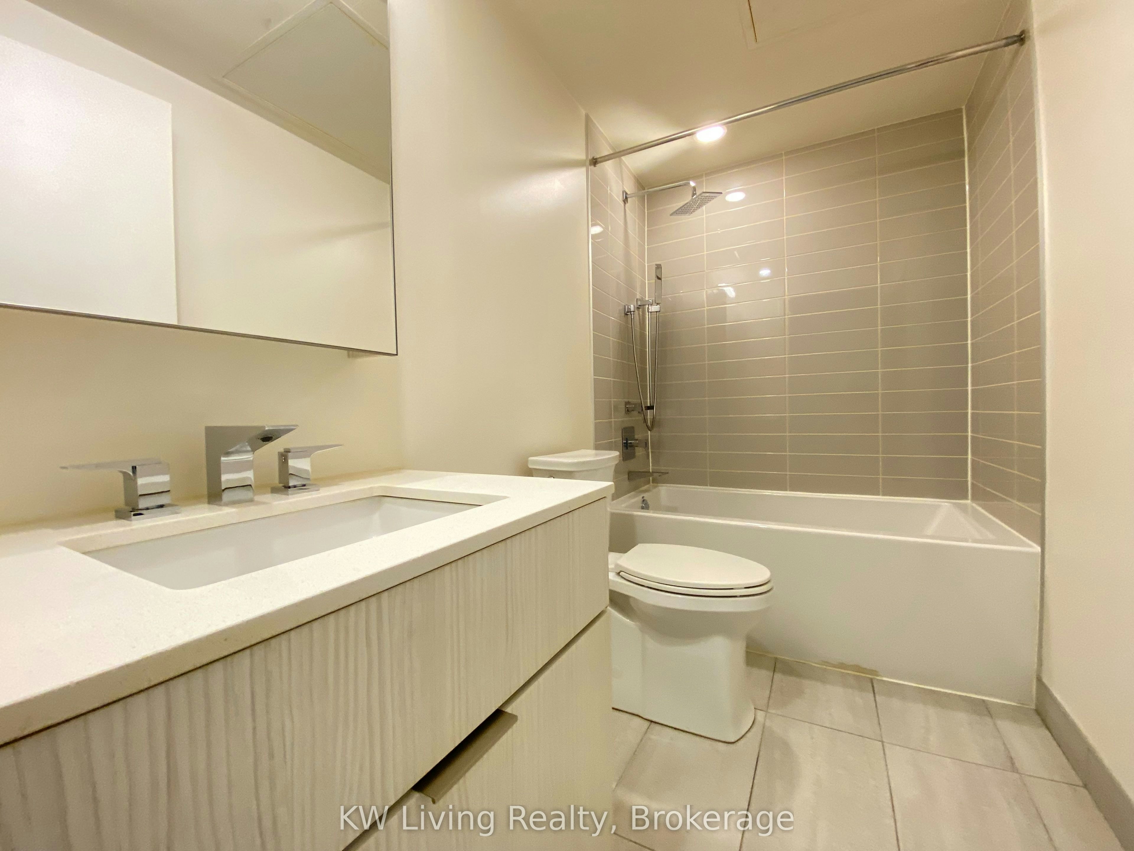 716-25 Richmond Street E, Toronto, ON, M5C 0A6 - 23