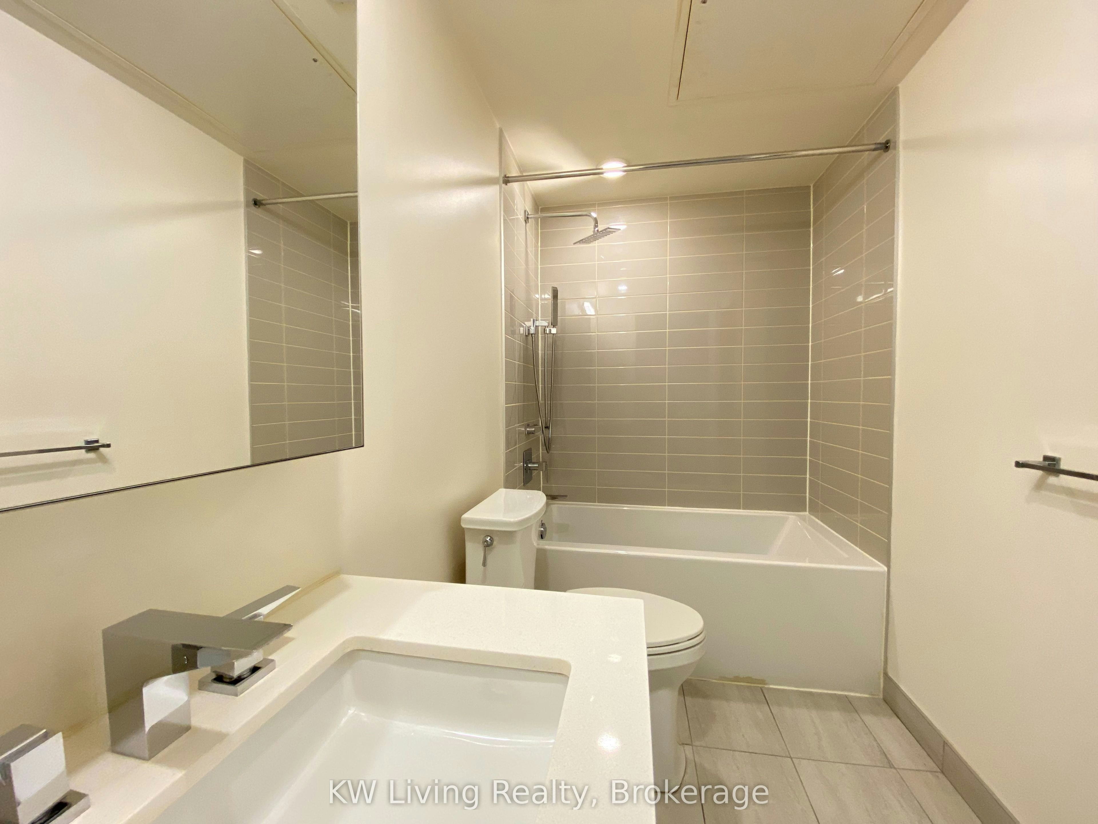 716-25 Richmond Street E, Toronto, ON, M5C 0A6 - 24