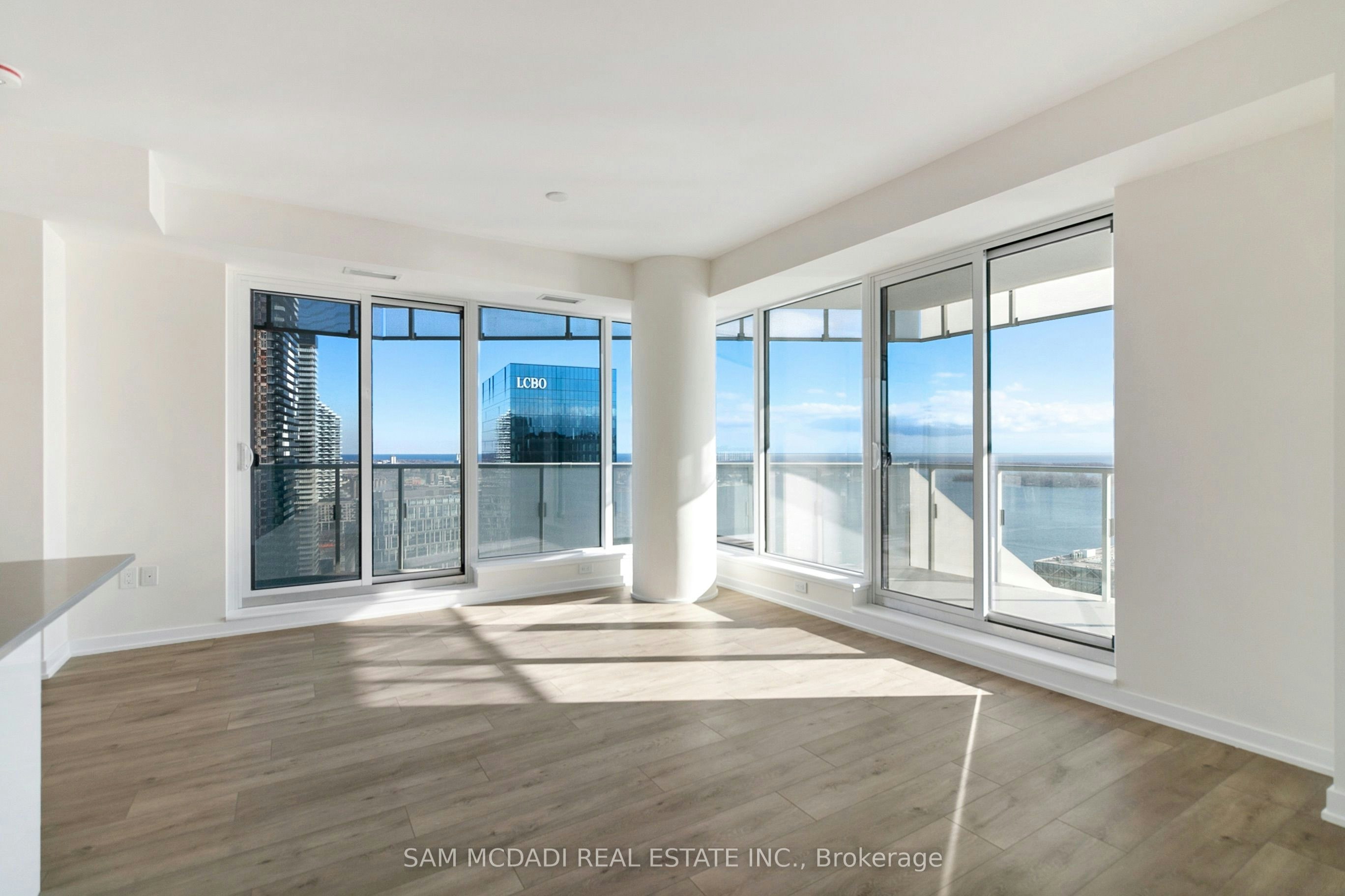 28 Freeland Street, Toronto, ON, M5E 0E3 - 8