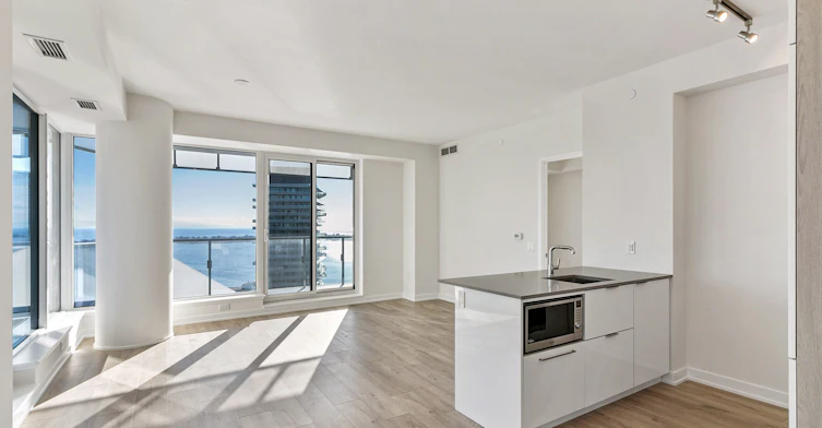 28 Freeland Street, Toronto, ON, M5E 0E3 - 4
