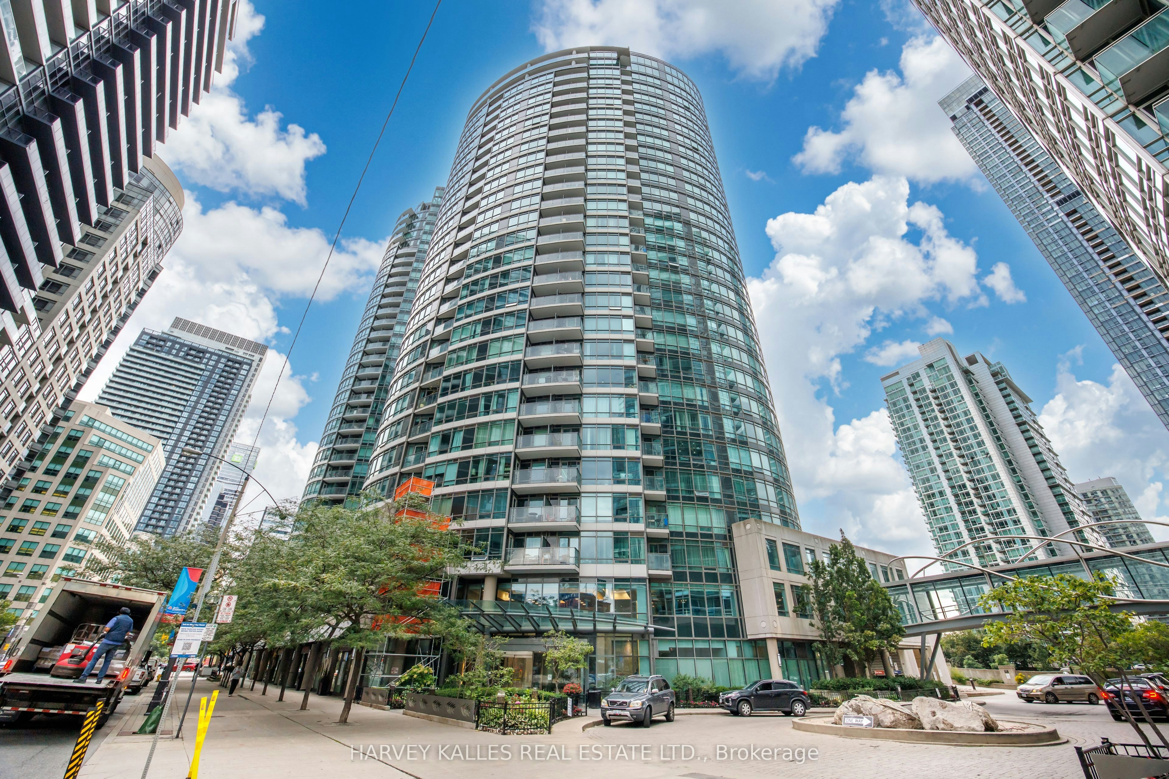2803-373 Front Street W, Toronto, ON, M5V 3R7