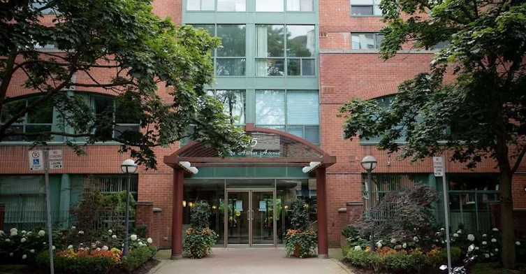 106-95 Prince Arthur Avenue, Toronto, ON, M5R 3P6