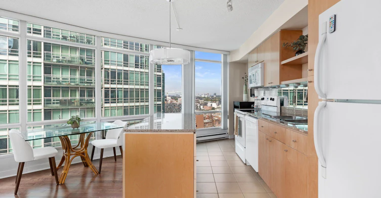 2803-373 Front Street W, Toronto, ON, M5V 3R7 - 5