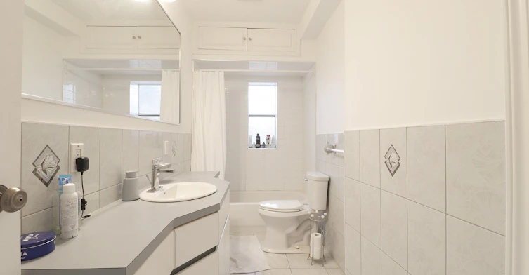 1A-107 Concord Avenue, Toronto, ON, M6H 2P2 - 10