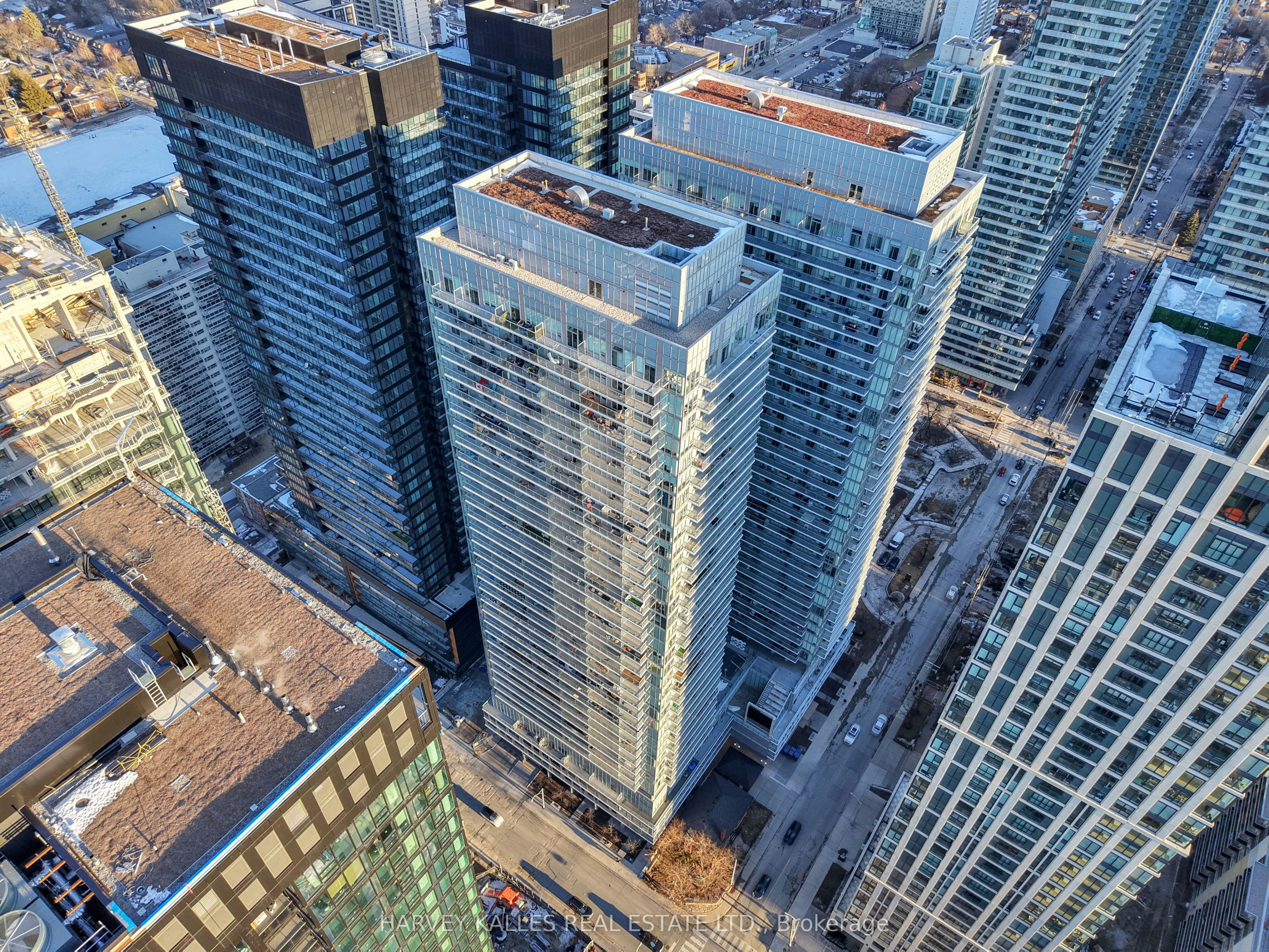 514-99 Broadway Avenue, Toronto, ON, M4P 0E3 - 37