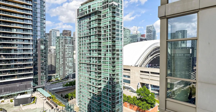 2505-10 Navy Wharf Court, Toronto, ON, M5V 3V2 - 30