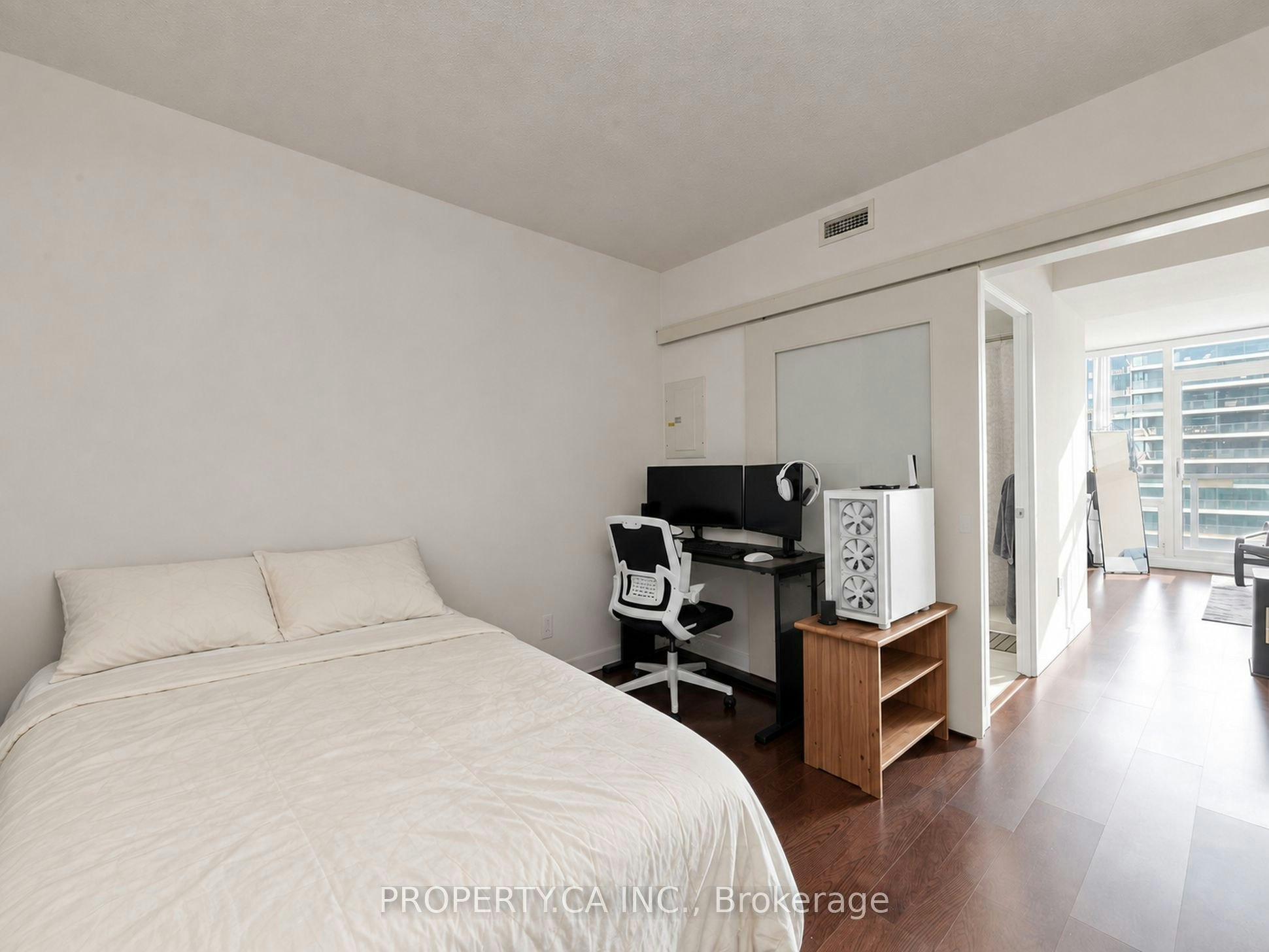 2505-10 Navy Wharf Court, Toronto, ON, M5V 3V2 - 21