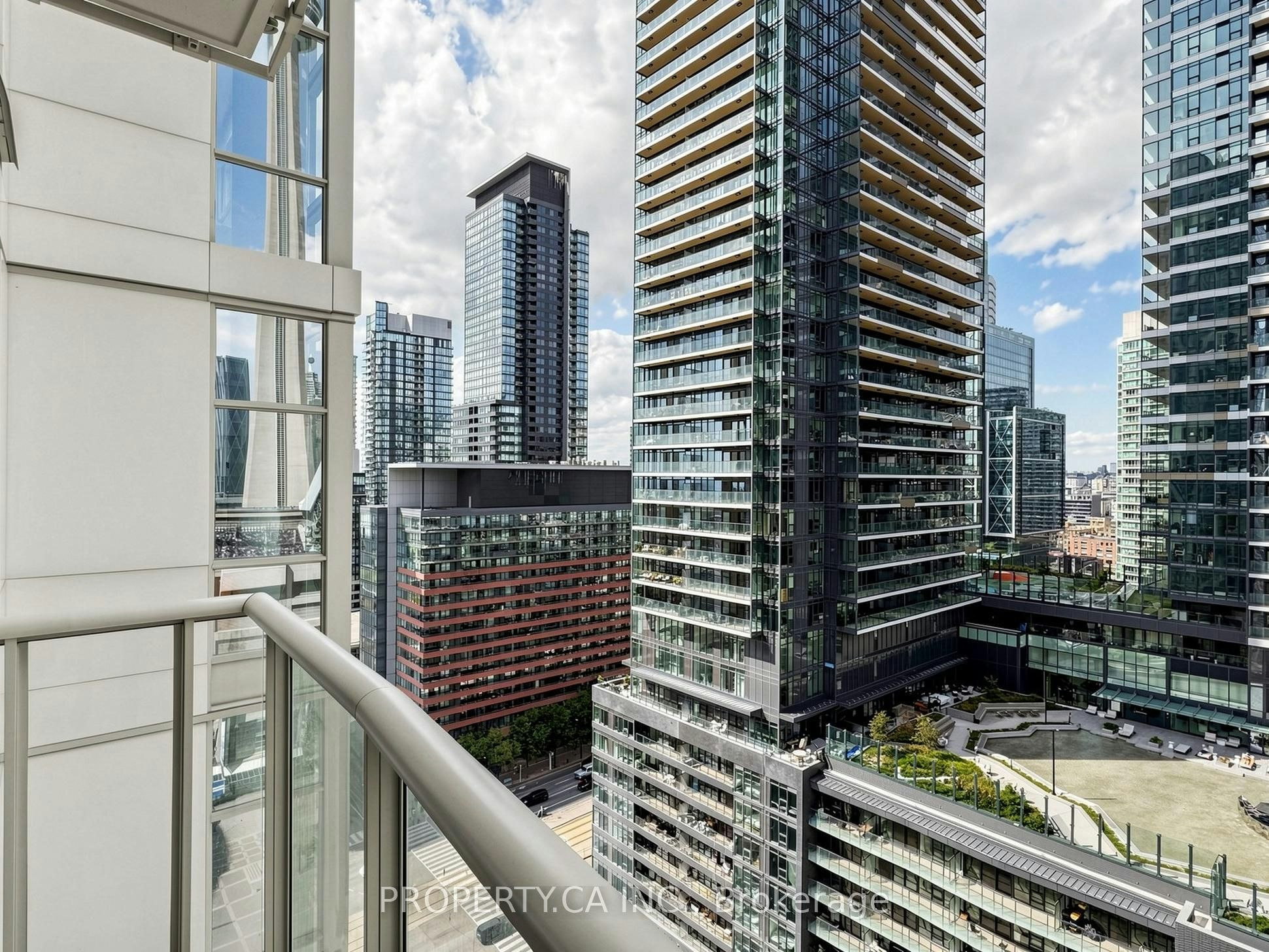 2505-10 Navy Wharf Court, Toronto, ON, M5V 3V2 - 27