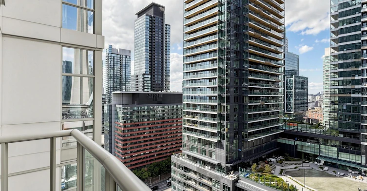 2505-10 Navy Wharf Court, Toronto, ON, M5V 3V2 - 27