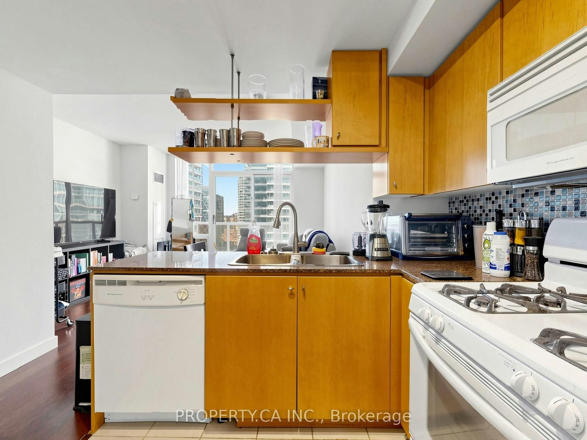 2505-10 Navy Wharf Court, Toronto, ON, M5V 3V2 - 18