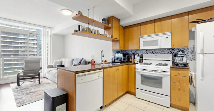 2505-10 Navy Wharf Court, Toronto, ON, M5V 3V2 - 15