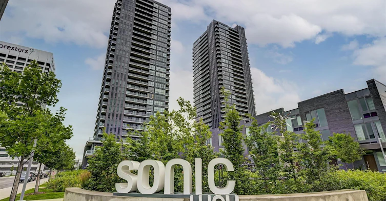 #807-6 Sonic Way, Toronto, ON, M3C 0P1