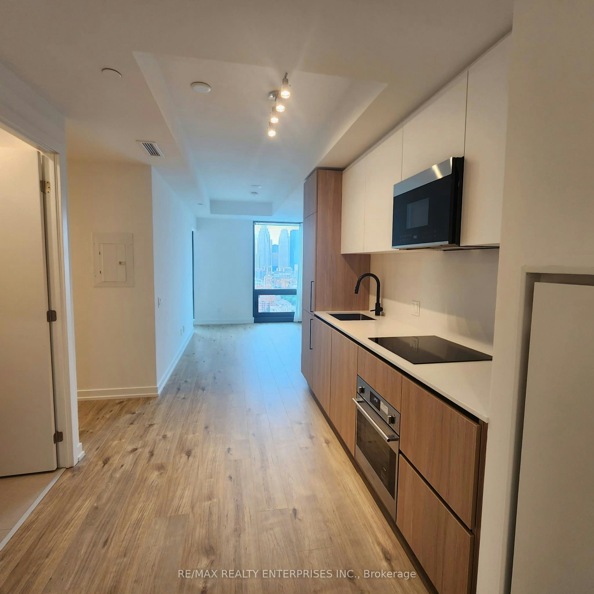 2405-35 Parliament Street, Toronto, ON, M5A 0Z5 - 5