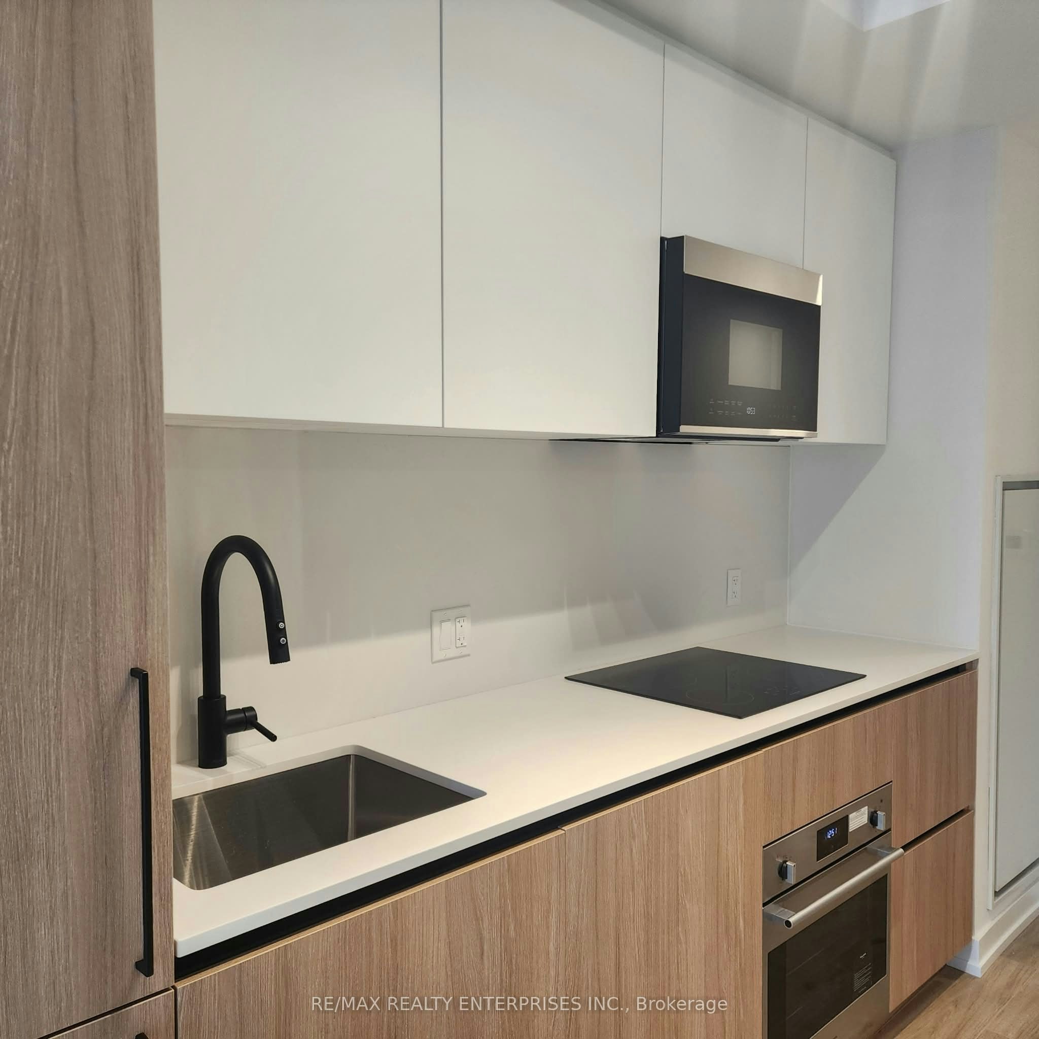 2405-35 Parliament Street, Toronto, ON, M5A 0Z5 - 7