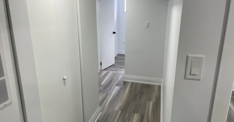 BSMT-1211 College Street, Toronto, ON, M6H 1C1 - 6