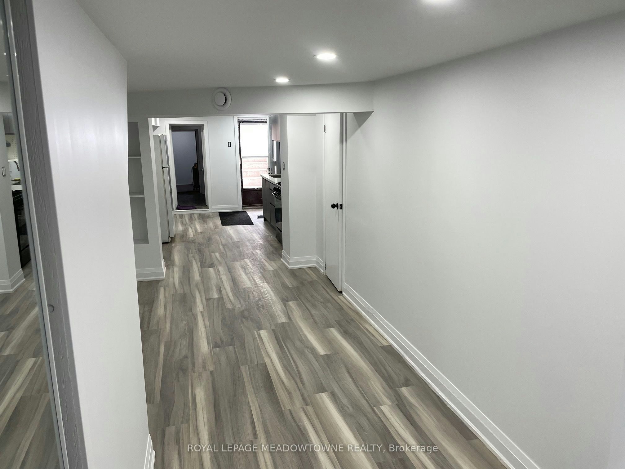 BSMT-1211 College Street, Toronto, ON, M6H 1C1 - 15