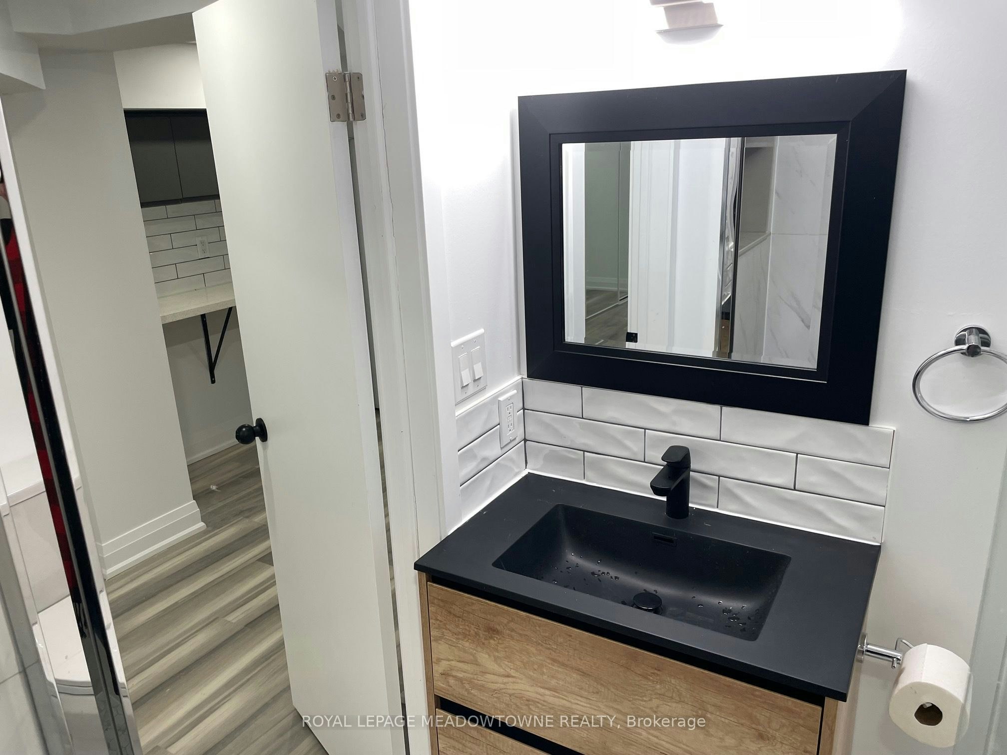 BSMT-1211 College Street, Toronto, ON, M6H 1C1 - 12