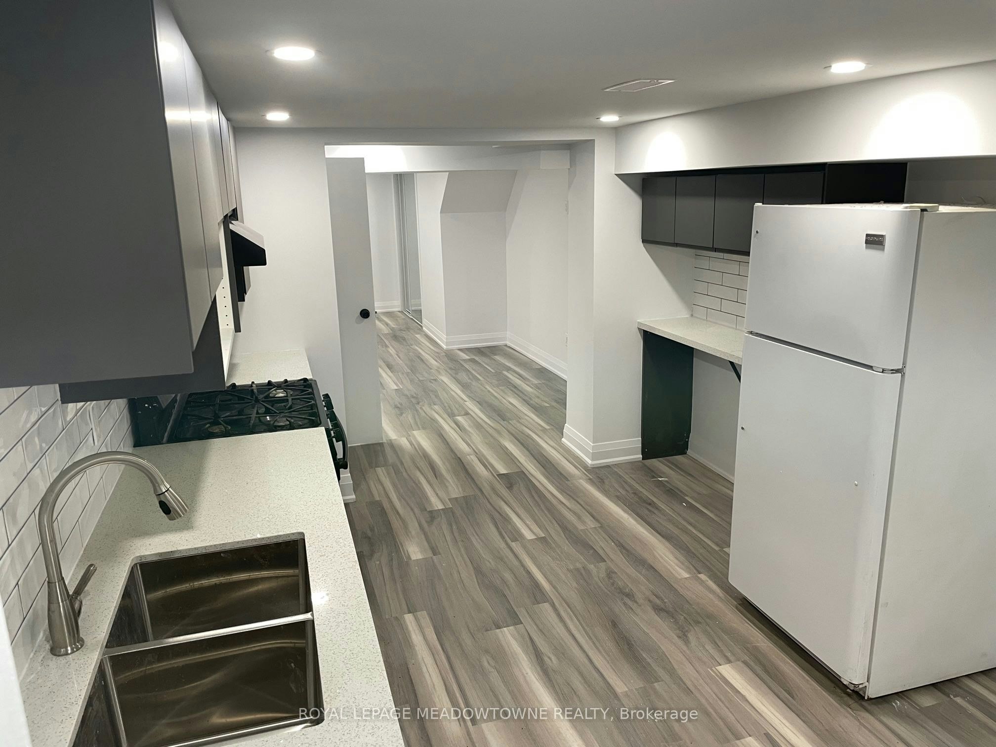 BSMT-1211 College Street, Toronto, ON, M6H 1C1 - 8