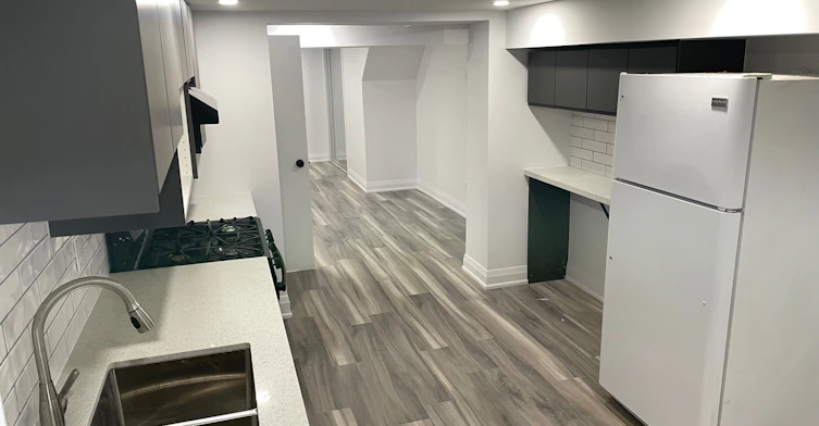 BSMT-1211 College Street, Toronto, ON, M6H 1C1 - 8