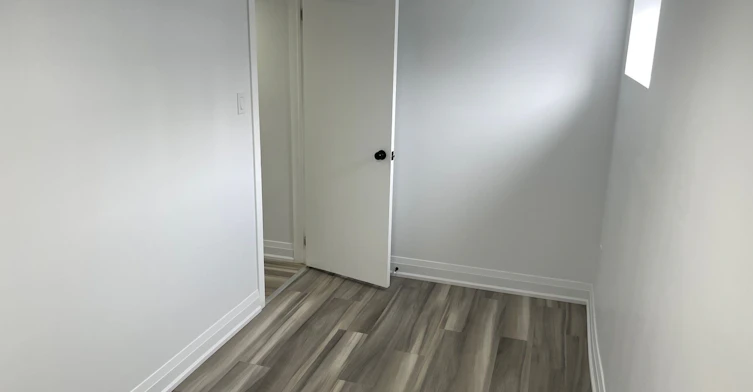BSMT-1211 College Street, Toronto, ON, M6H 1C1 - 7