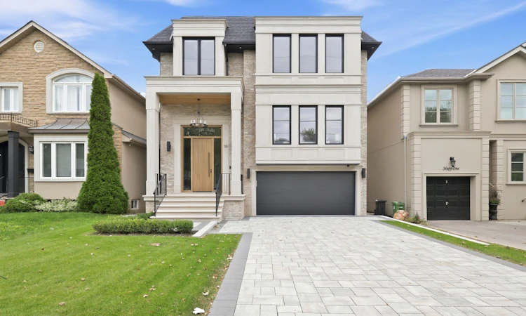 59 Burncrest Drive