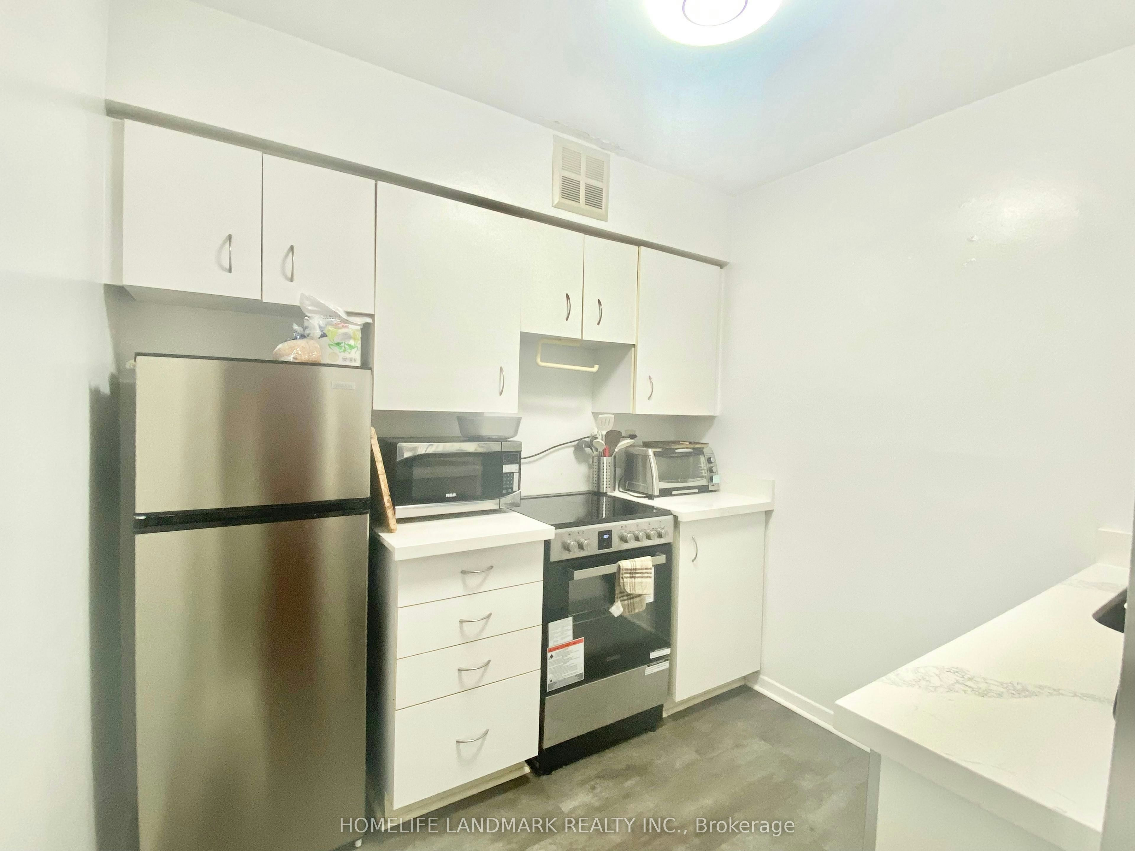 1104-44 St Joseph Street, Toronto, ON, M4Y 2W4 - 5
