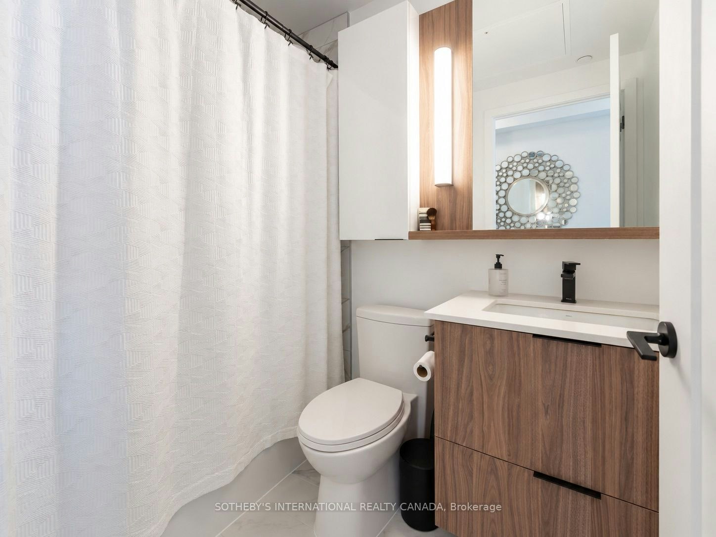2703-5 Defries Street, Toronto, ON, M5A 0W7 - 14