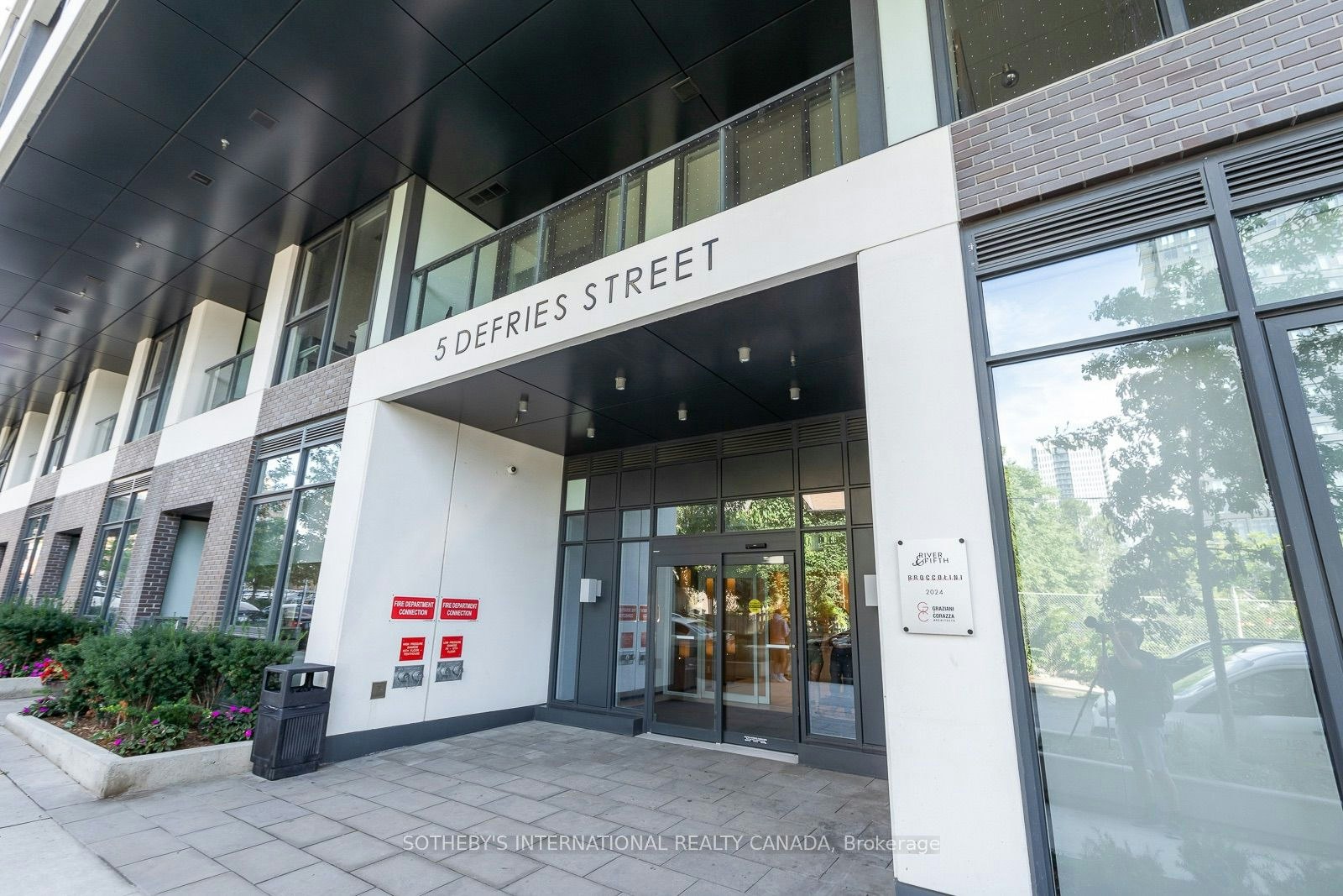 2703-5 Defries Street, Toronto, ON, M5A 0W7 - 22