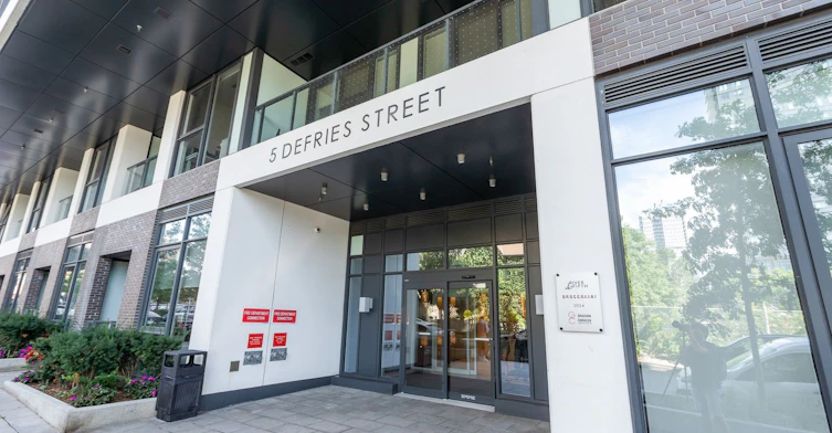 2703-5 Defries Street, Toronto, ON, M5A 0W7 - 22
