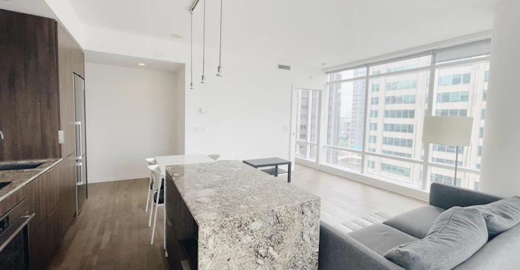 1001-1 Bloor Street E, Toronto, ON, M4W 1A9 - 2