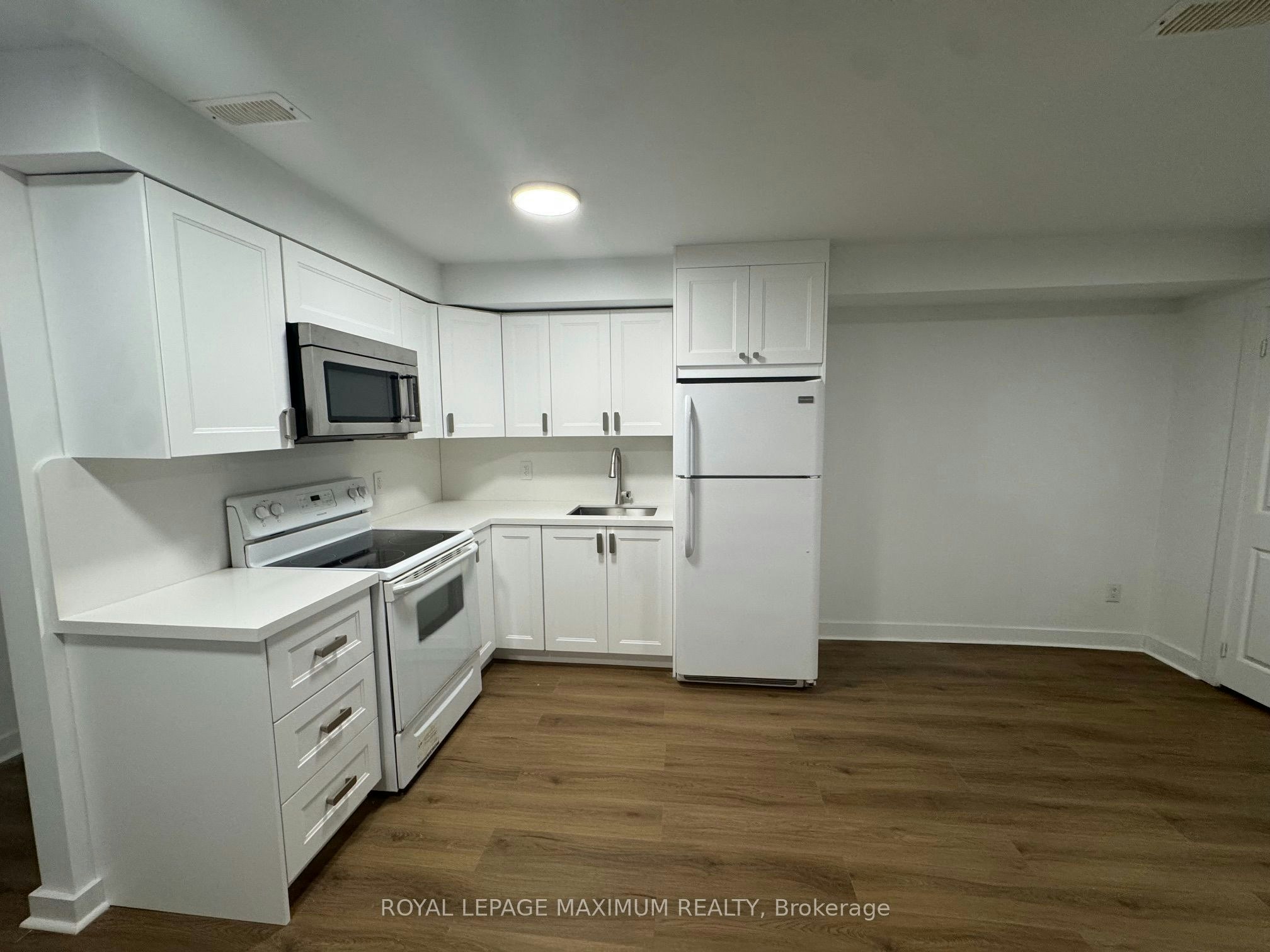 Basement-238 Margueretta Street, Toronto, ON, M6H 3S3 - 5