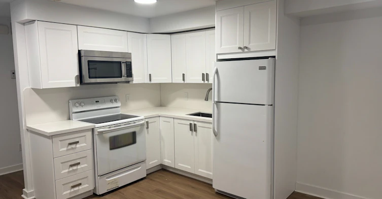 Basement-238 Margueretta Street, Toronto, ON, M6H 3S3 - 6