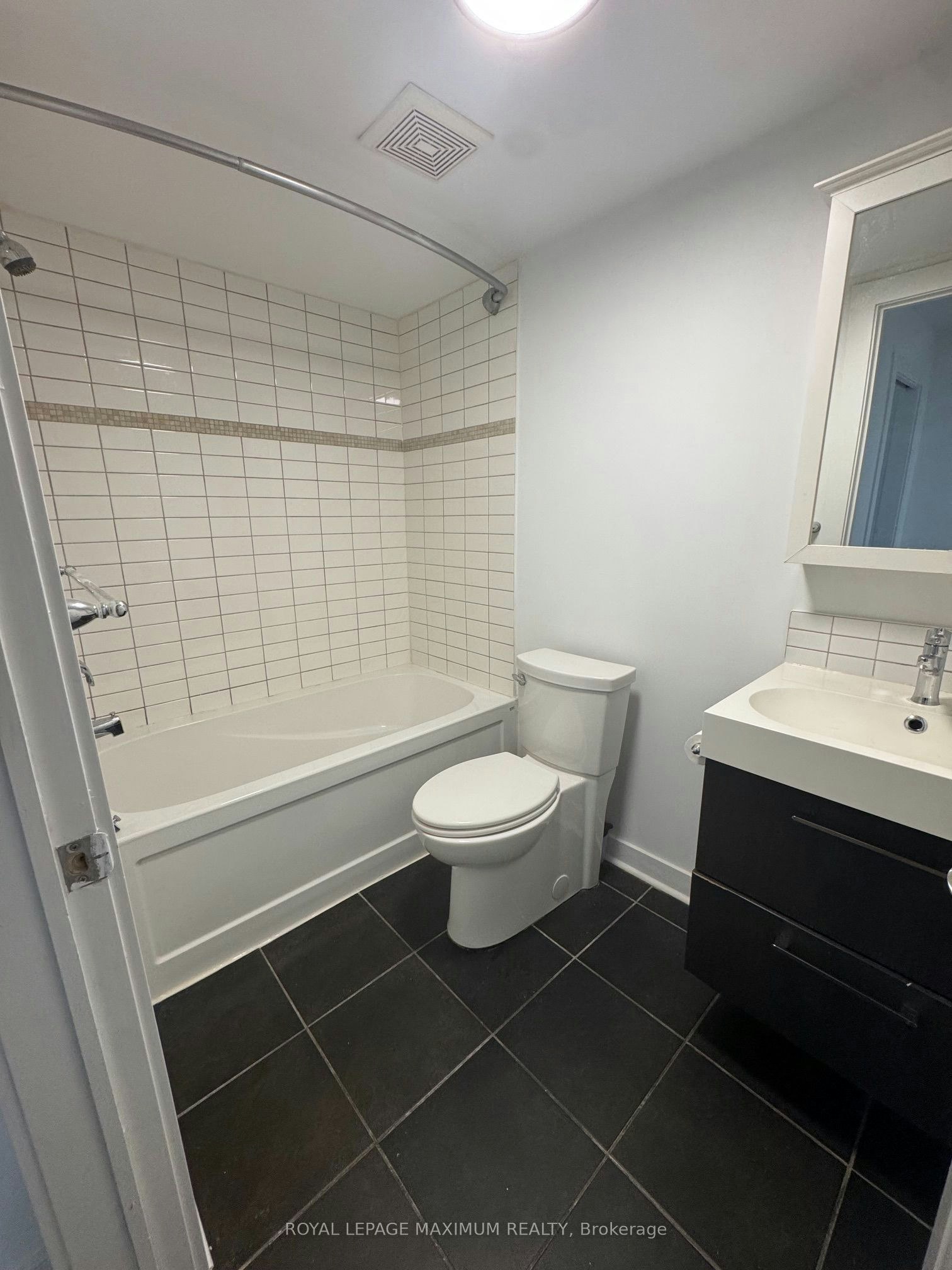 Basement-238 Margueretta Street, Toronto, ON, M6H 3S3 - 11