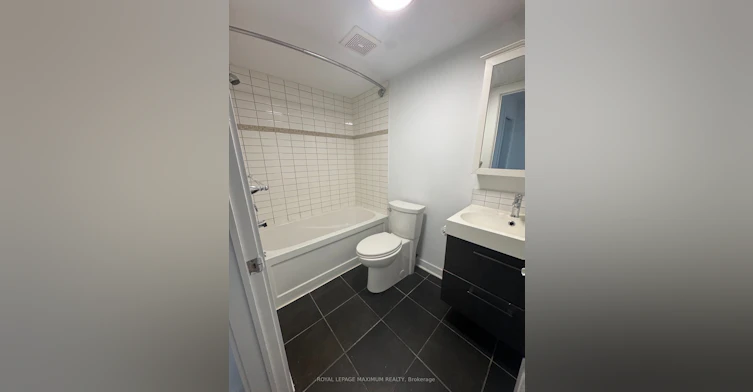 Basement-238 Margueretta Street, Toronto, ON, M6H 3S3 - 11