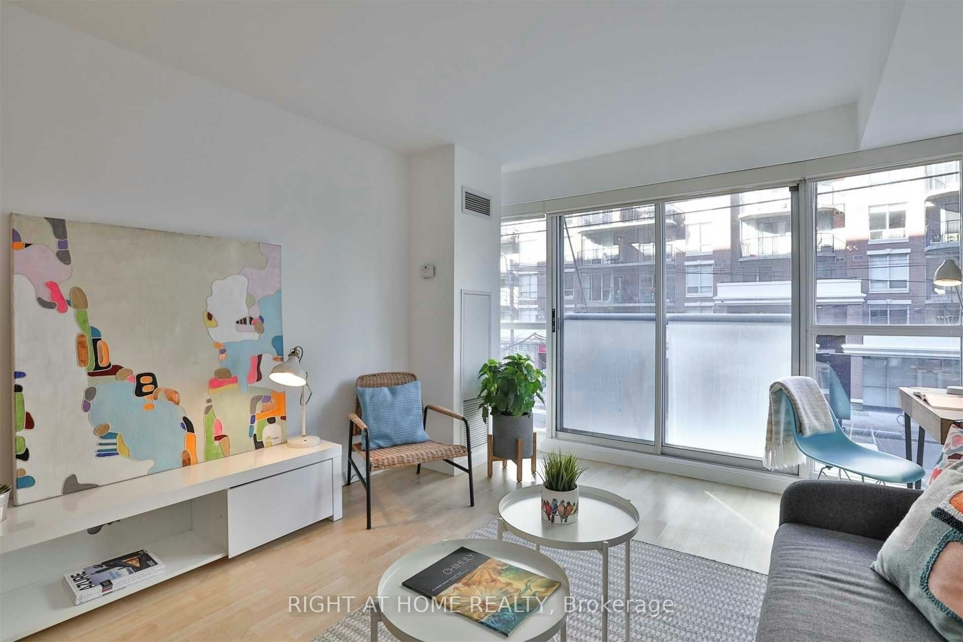 215-1005 King Street W, Toronto, ON, M6K 3M8 - 17