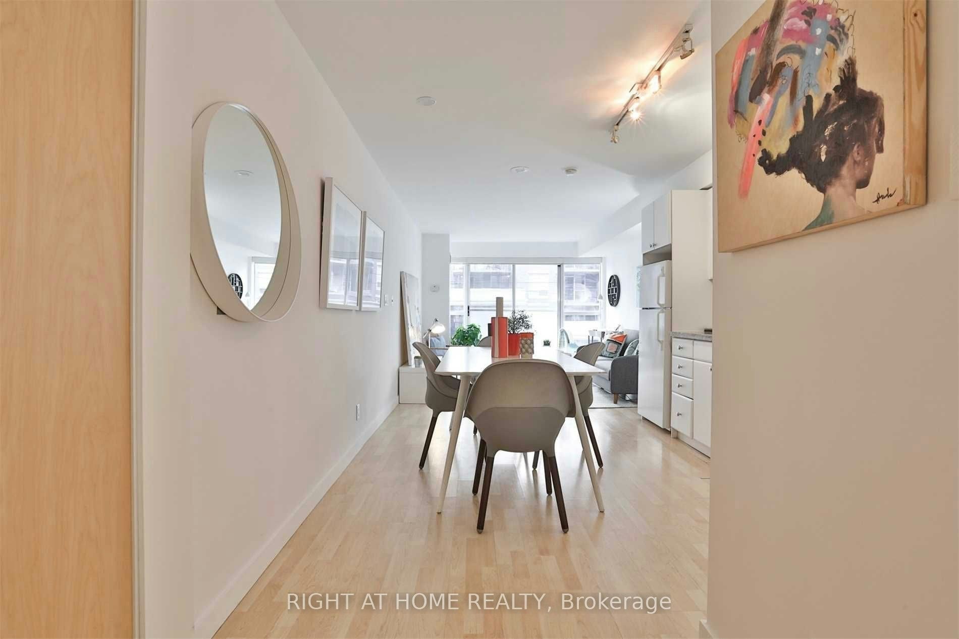 215-1005 King Street W, Toronto, ON, M6K 3M8 - 5