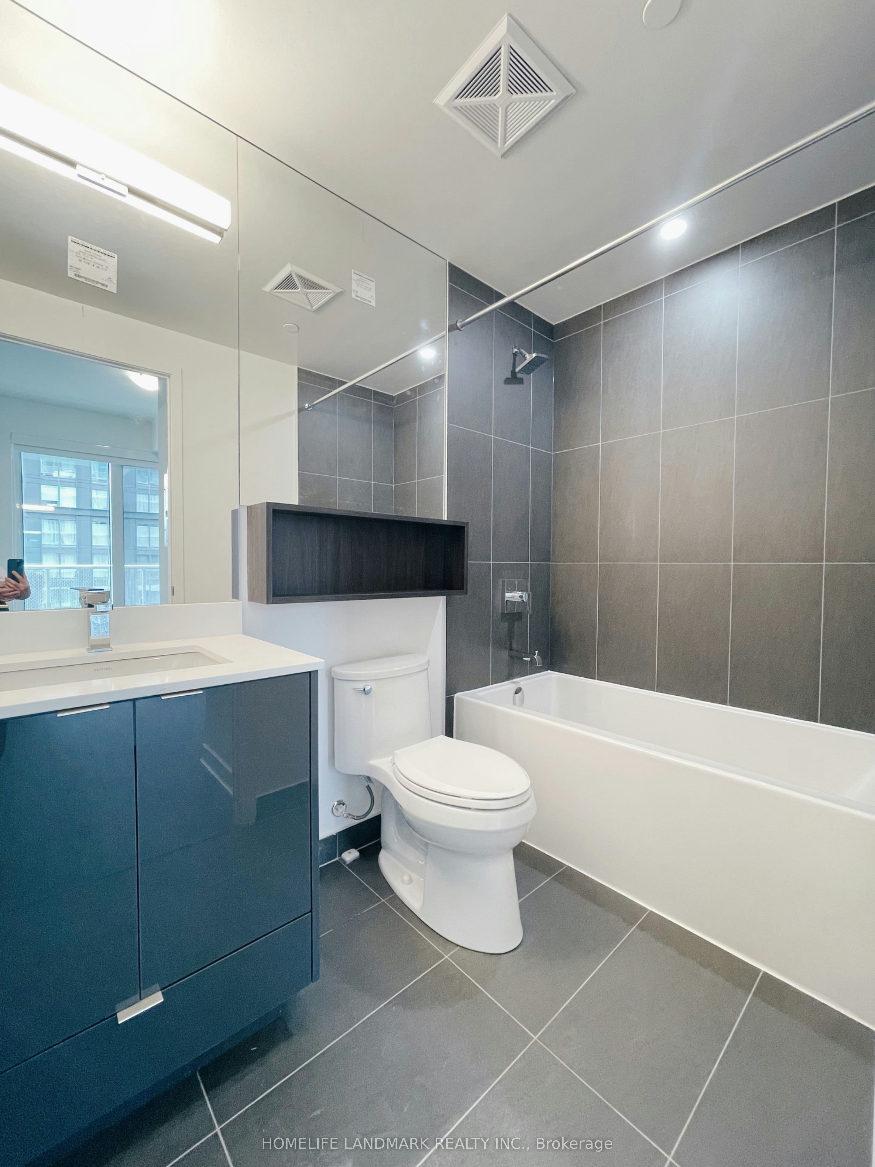 1510-100 Dalhousie Street, Toronto, ON, M5B 1E1 - 17