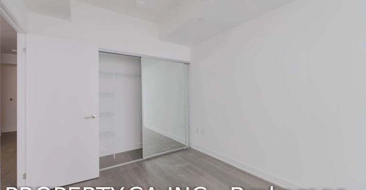 5209-11 Wellesley Street, Toronto, ON, M4Y 1E8 - 5