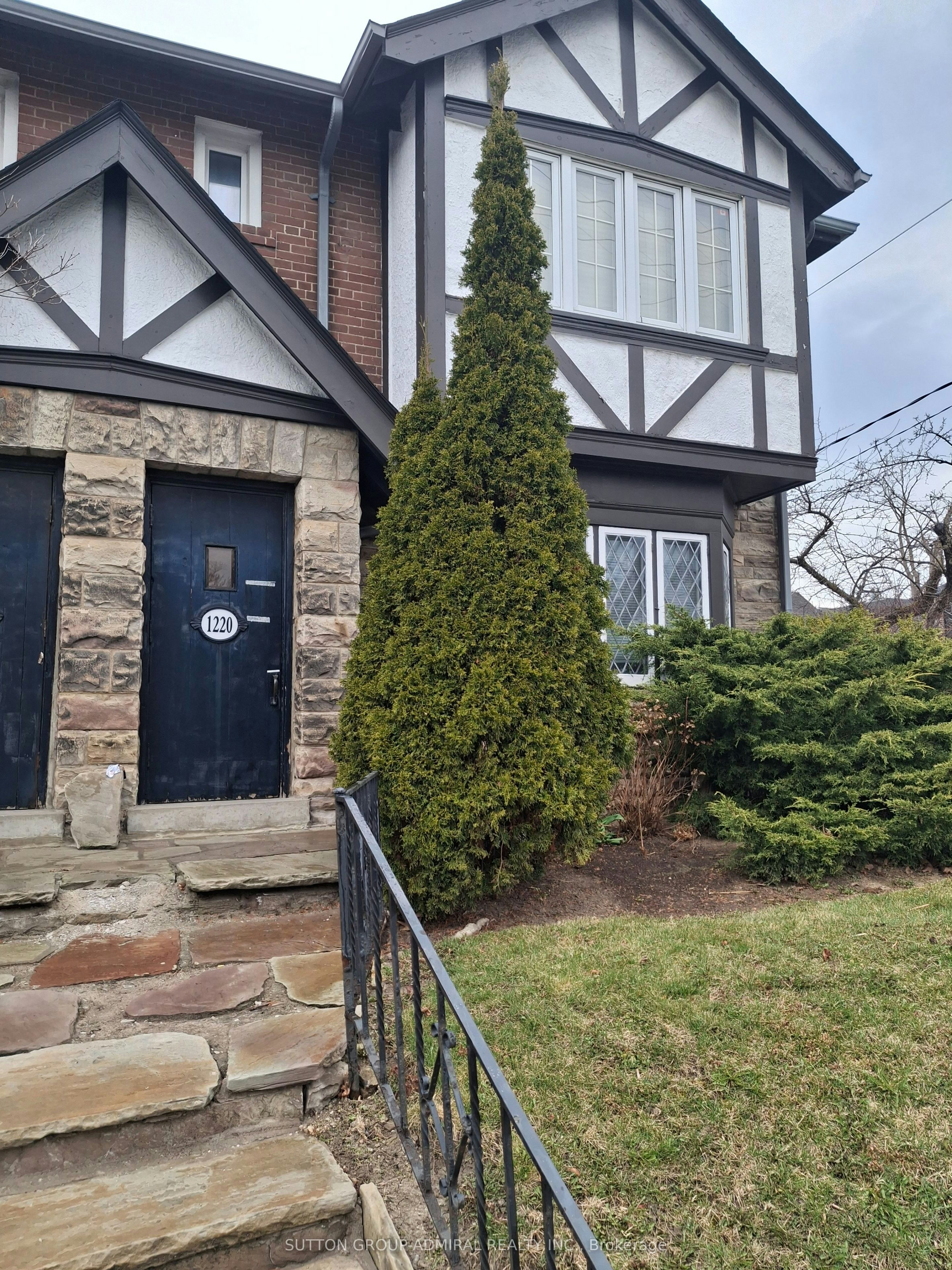 1-1220 Avenue Road, Toronto, ON, M5N 2G4