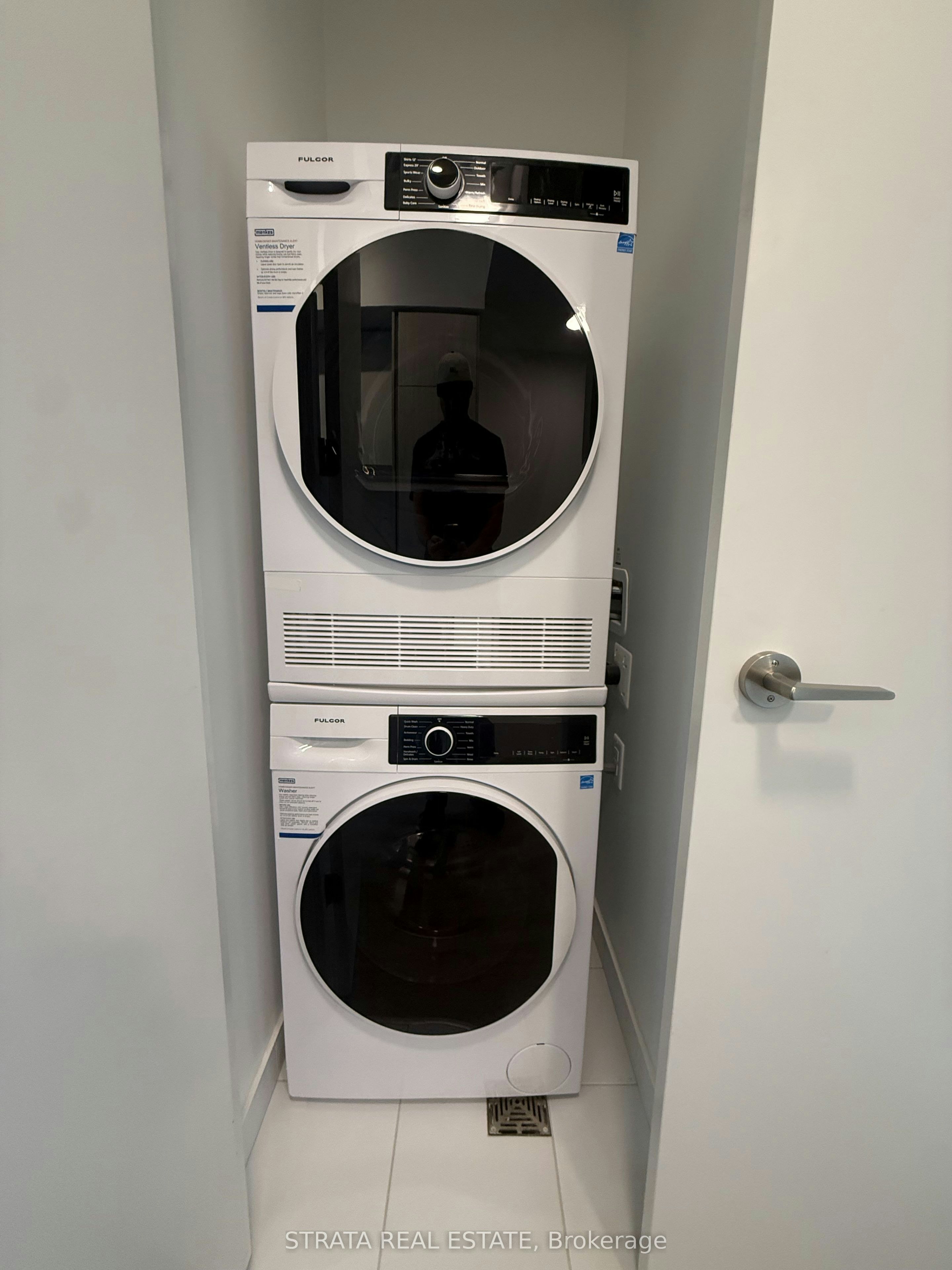 2316-180 Front Street E, Toronto, ON, M5A 0A9 - 11