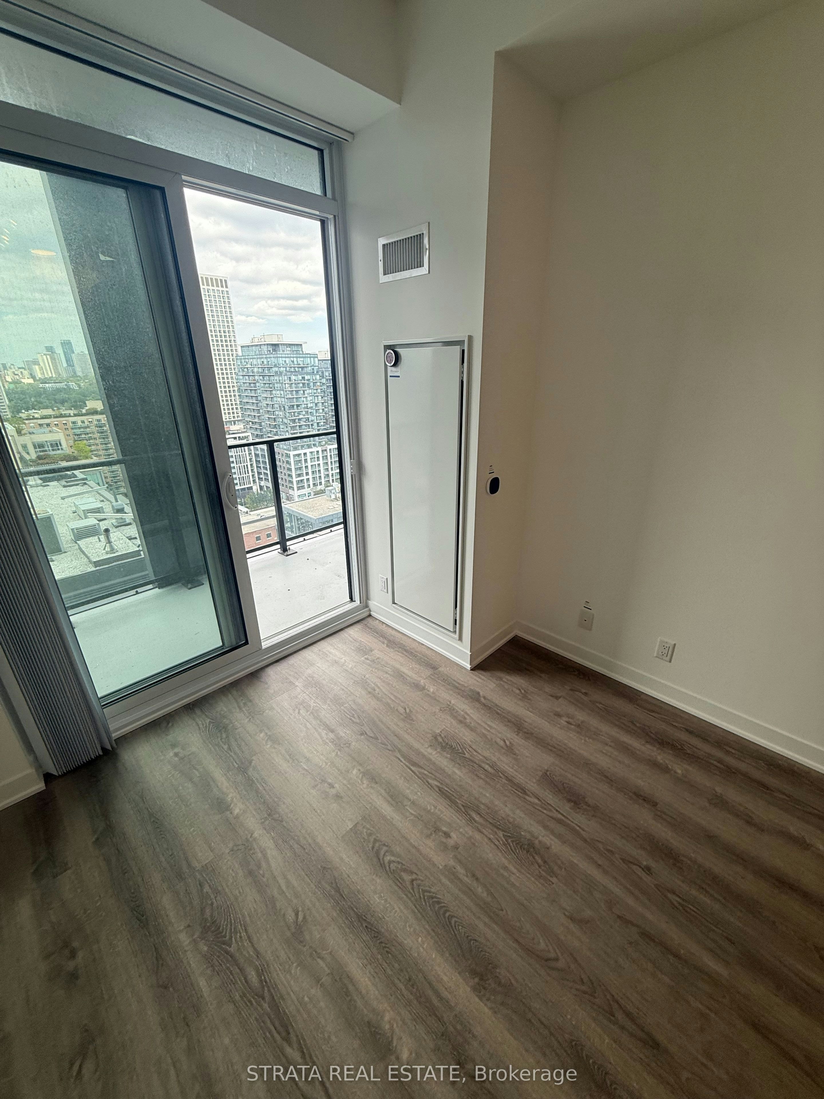 2316-180 Front Street E, Toronto, ON, M5A 0A9 - 5