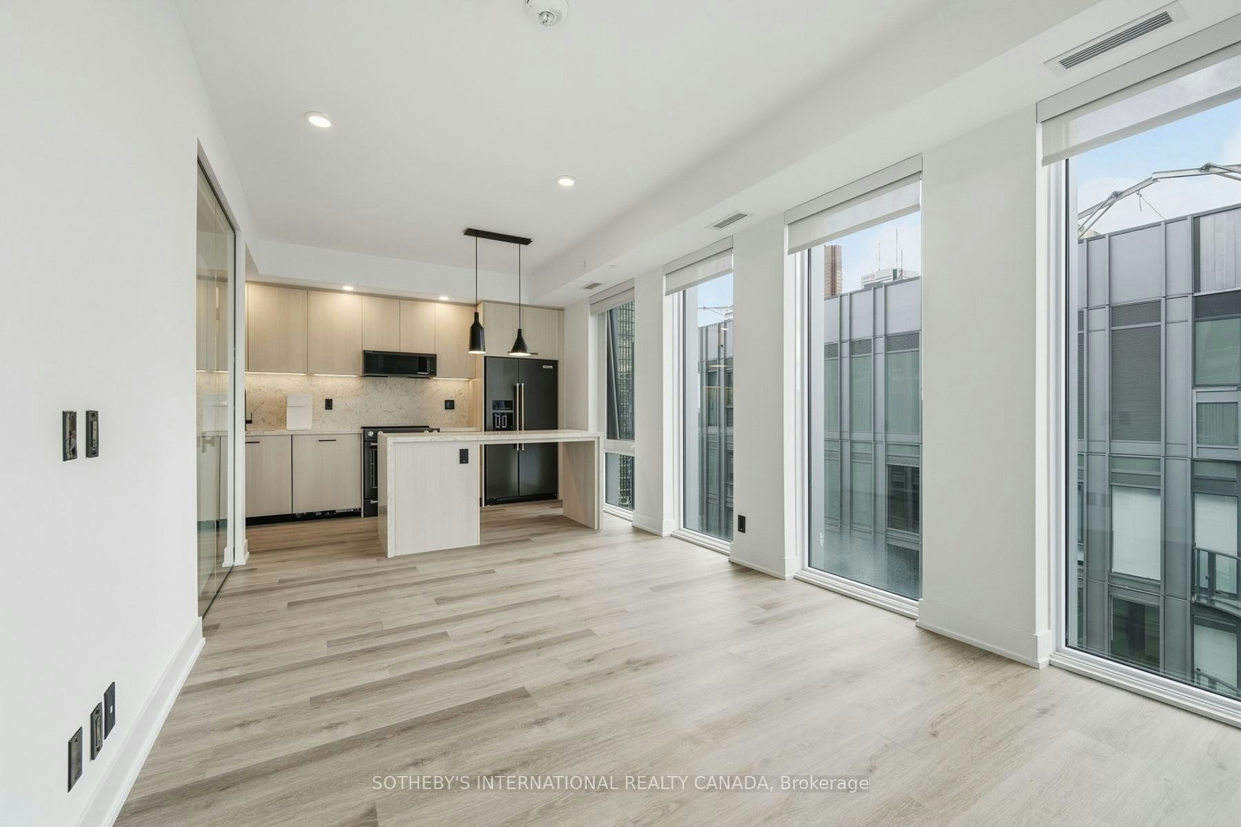 E3001-30 Mutual Street, Toronto, ON, M5B 2A7
